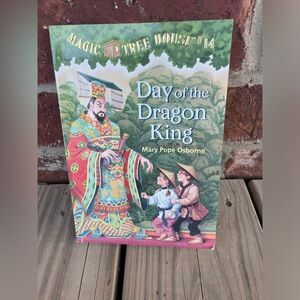 Magic Tree House Day Of The Dragon King #14 Kid’s Chapter Paperback Book